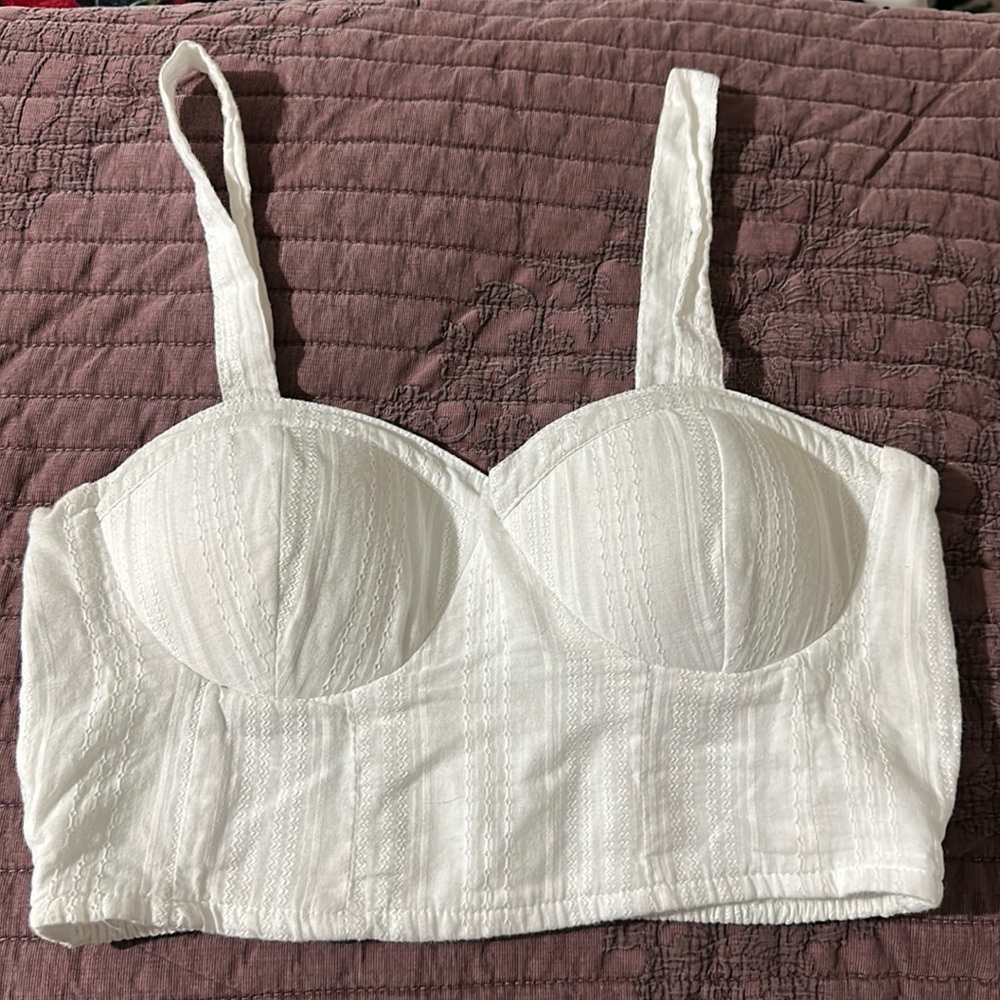 White crop top